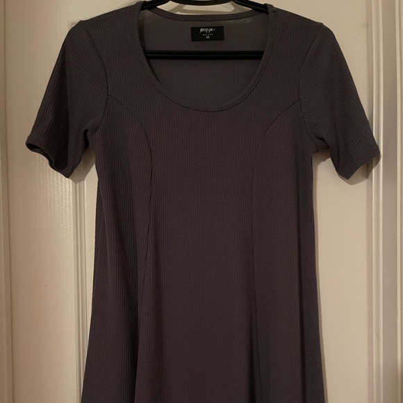 Nasty Gal Dress ✨ - Picture 1 of 4